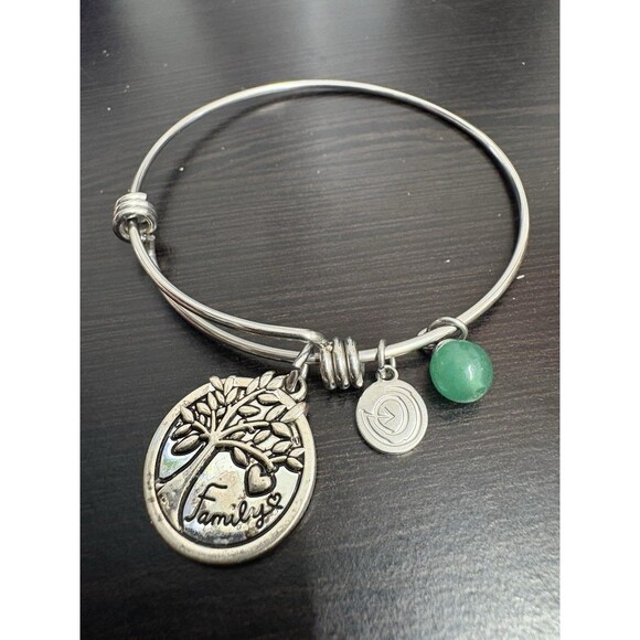 Love This Life Family Tree Expandable Stainless Steel Charm Bracelet 7 3/4” - Picture 1 of 4